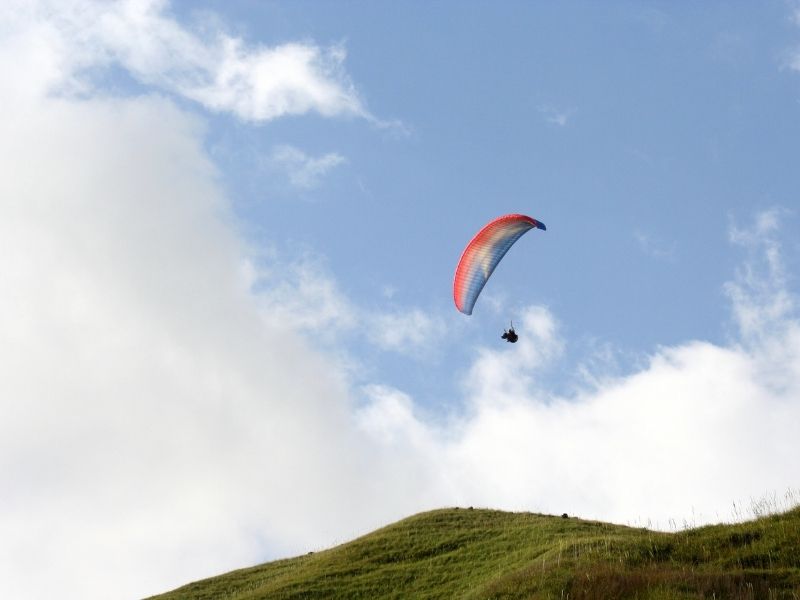 Faire du parapente près de Chez Mon Jules